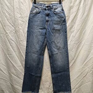 Free People Blue Straight Leg Jeans Size 25 Distressed High Rise Raw Hem